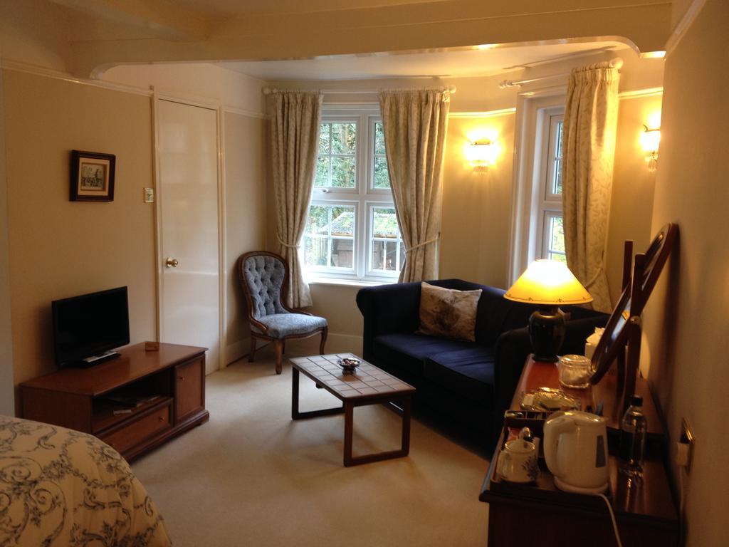 Clayhill House Bed & Breakfast Lyndhurst Exteriör bild